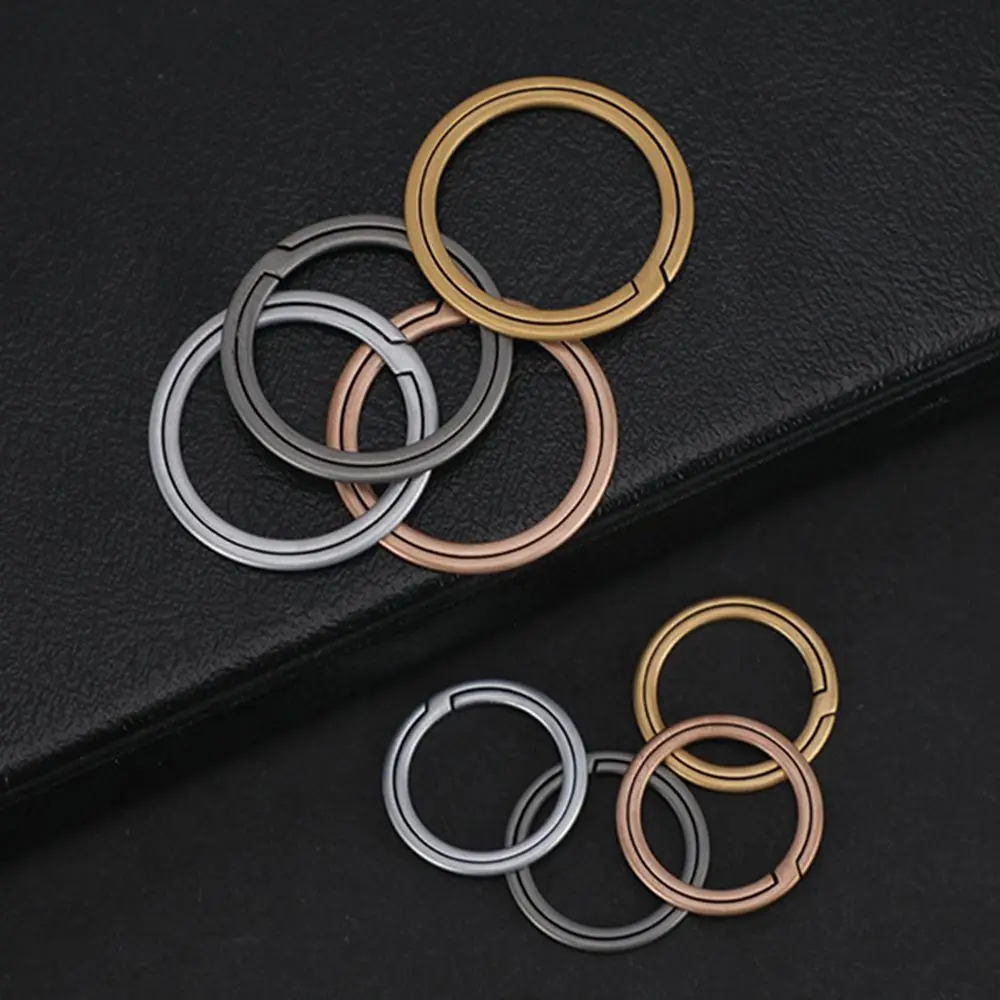 New Real Key Rings Titanium Alloy Super Lightweight Keychains Buckle Pendant Male Creativity Gift