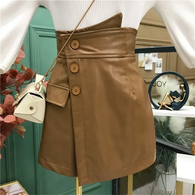 Korea New Fashion 2024 Spring Shorts Womens Pu Faux Leather Solid Color Irregular Hips Button Elegant Mini Shorts