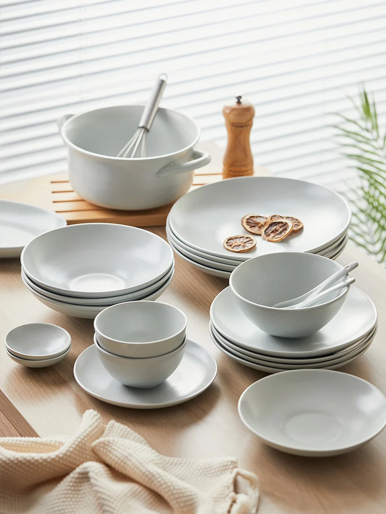 set-di-stoviglie-in-ceramica-stile-nordico-combinazione-libera-di-piatti-ciotole-e-cucchiai-ciotola-per-zuppa-forma-rotonda-in-colore-puro