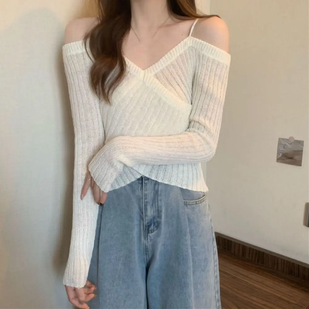 Krótki sweter z nieregularnym splotem, dopasowany, z długim rękawem, dziergany na szydełku, pulower, dekolt w serek, sweter na ramiączkach, dzianinowy sweter, jesień, wiosna