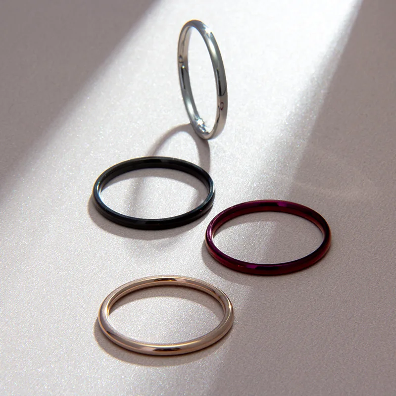 Couple's 2MM Thin Titanium Steel Smooth Ring, Rose Gold