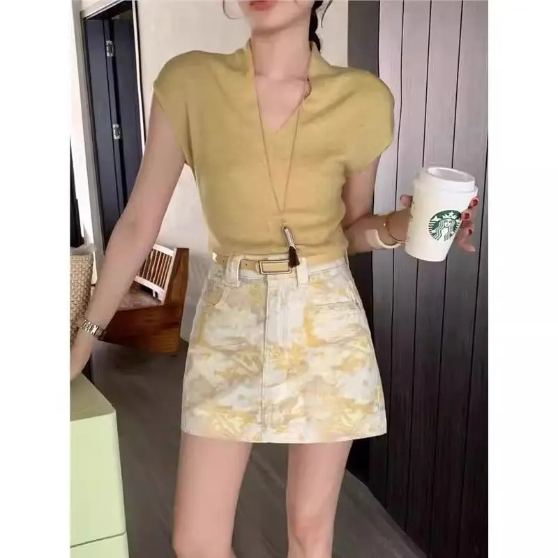 2025 nouvelle mode jaune cravate-teinture Denim jupe femmes taille haute mince jupe courte