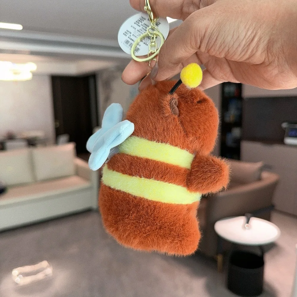 Funny Soft Capybara Key Ring Cross Dressing Pulling Rope Plush Bee Pendant PP Cotton Funny Cartoon Animal Keychain Gift