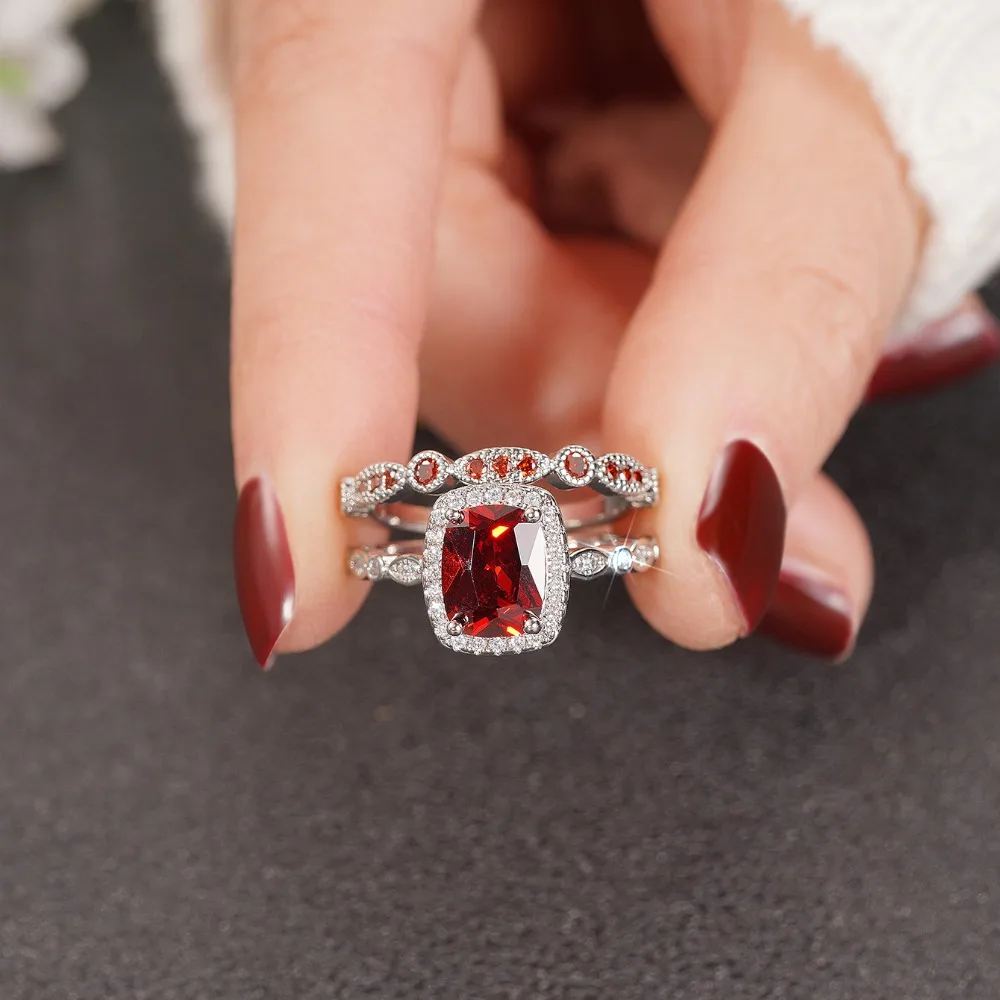 2pcs Luxury Retro Geometric Square Oval Red 5A Zircon Rings for Women Stackable Wedding Engagement Ring Bridal Jewelry Sets Gift