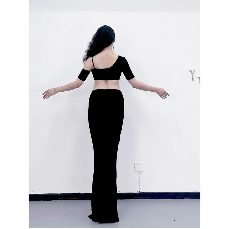 أزياء راقصة شرقية مخصصة ملابس ممارسة ملابس الرقص الشرقي ملابس الرقص الشرقي السوداء مجموعة سراويل حزام ملابس الرقص الغريبة