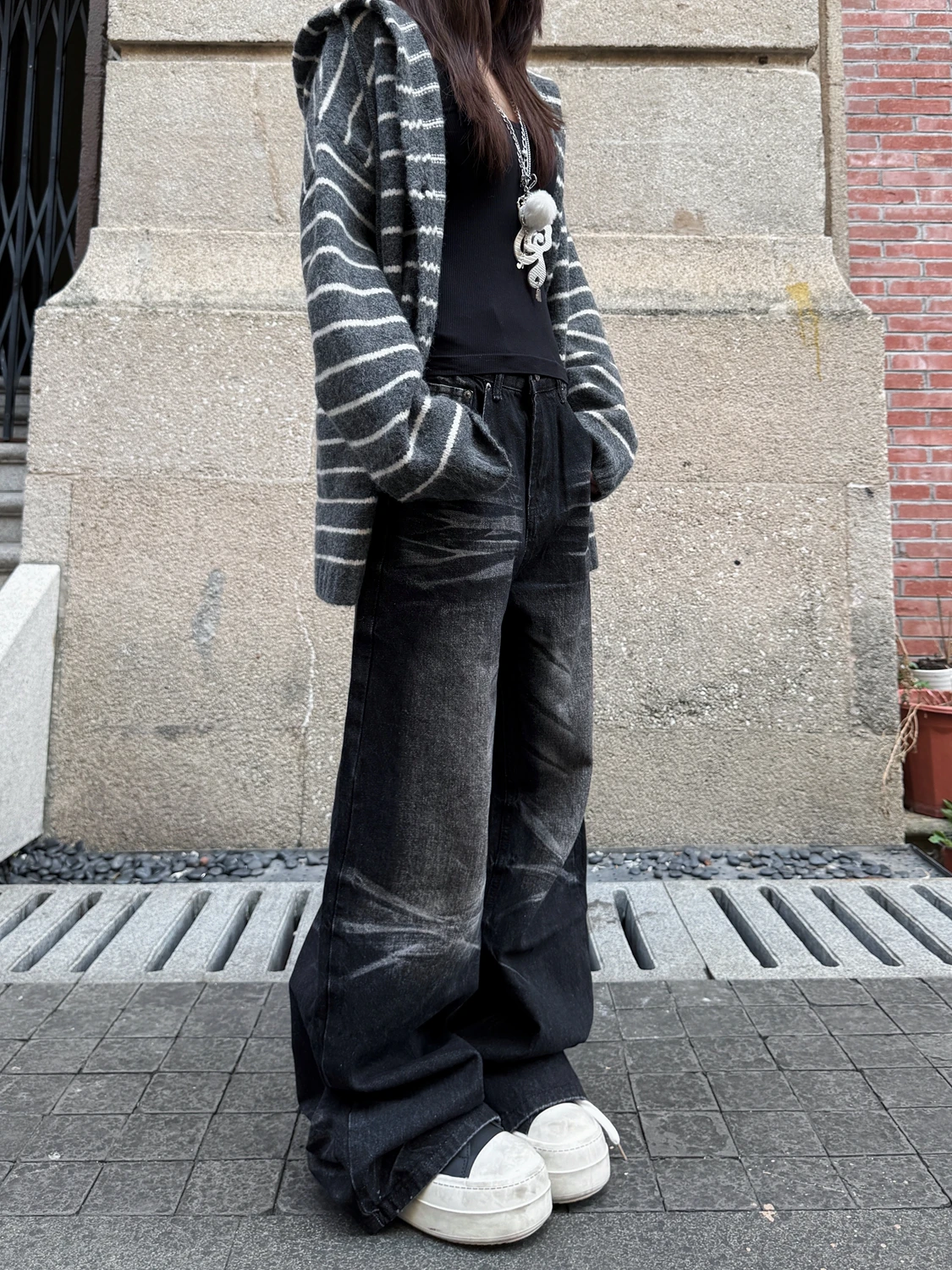 

Ретро-джинсы с широкими штанинами, выцветшие, повседневные, уличный стиль, женские джинсовые брюки, неэластичные, из смесового хлопка и полиэстера, темные и светлые оттенки