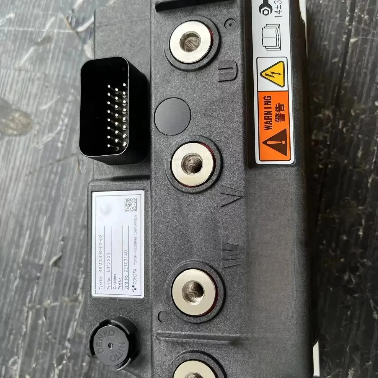 

Motor Controller Work With AQHT4-4101B-XL90 AC Motor