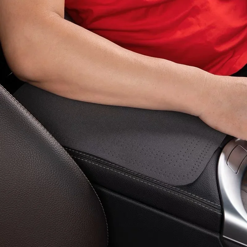 1Pc Car Armrest Box Protection Pad Central Armrest Glove Four Seasons Universal Plush Elbow Pad Interior Accessory
