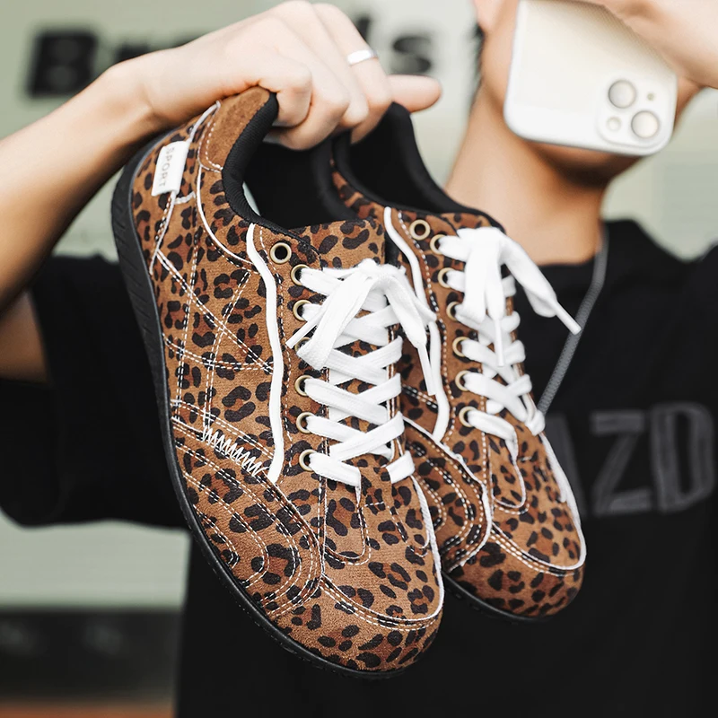 Outdoor Wide Toe Non-Slip Sneakers 2026 New Men's Wide Width Shoes Minimalist Barefoot Sneakers Hiking Zero Drop Running Shoes