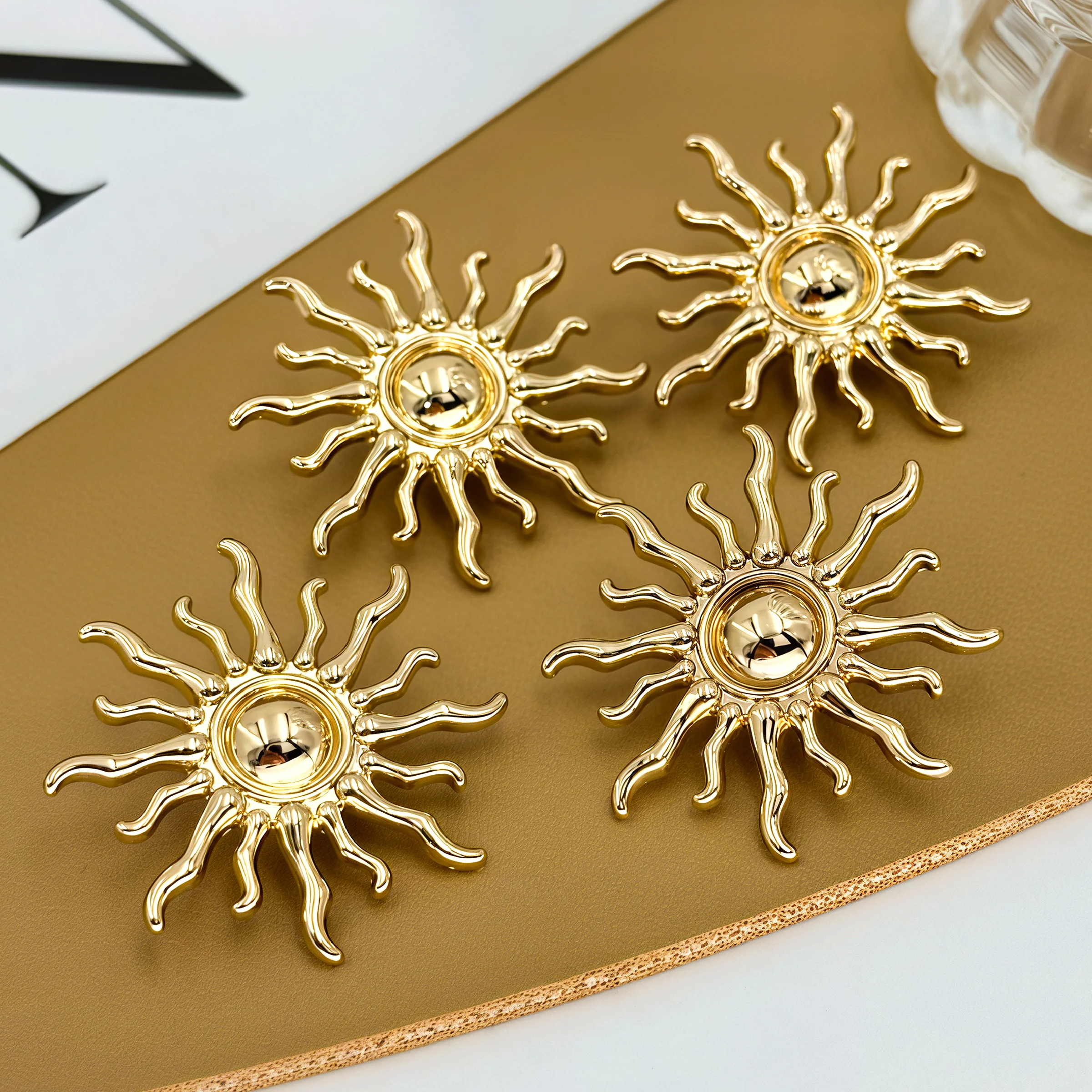 10pcs Sunflower Buttons 18/25/28mm Irregular Hollow Design, Sewing Clothing Additions Crafts, Suitable for Shirts, Dresses