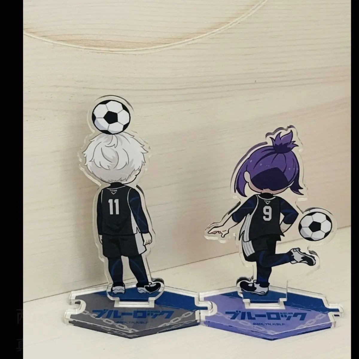 أنيمي الأزرق قفل الاكريليك حامل نموذج Isagi Yoichi Bachira Meguru تأثيري زخارف مكتب نموذج لوحة الدعائم الحلي هدية الكريسماس