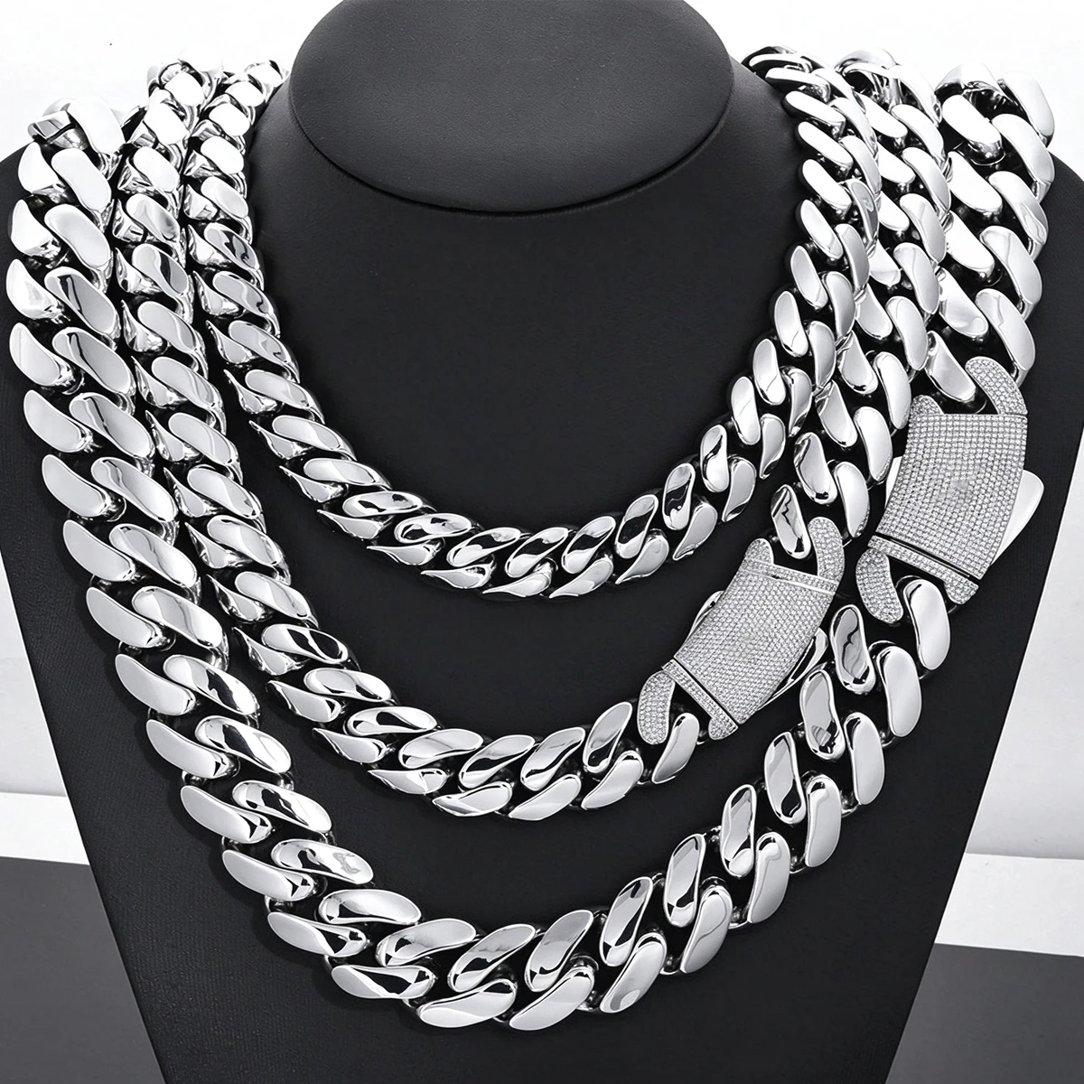25mm Iced Out Cuban Link Chain 18K Gold Plated No Fade Chunky Titanium Steel Hip Hop Necklace Micro Paved Diamond Clasp Wide Curb Chain Women Rapper Fine Jewelry Gifts For Men Boy Friends Solid Metal Chain Shiny Statement Accessory Daily Wear Cuban Chain