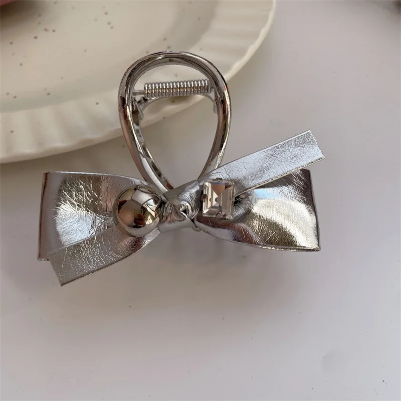 Korean Gold Love Silver Bow Claw Clip High-Grade Love Shark Clip Special-Interest Design Headdress Cold Style Hair Claws