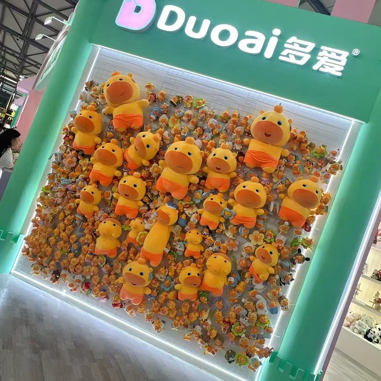 Kawaii لولو قلادة حقيقية كابيبارا لولو كبيرة أفخم حقيبة ظهر الطالب المفاتيح الطرفية قلادة هدية