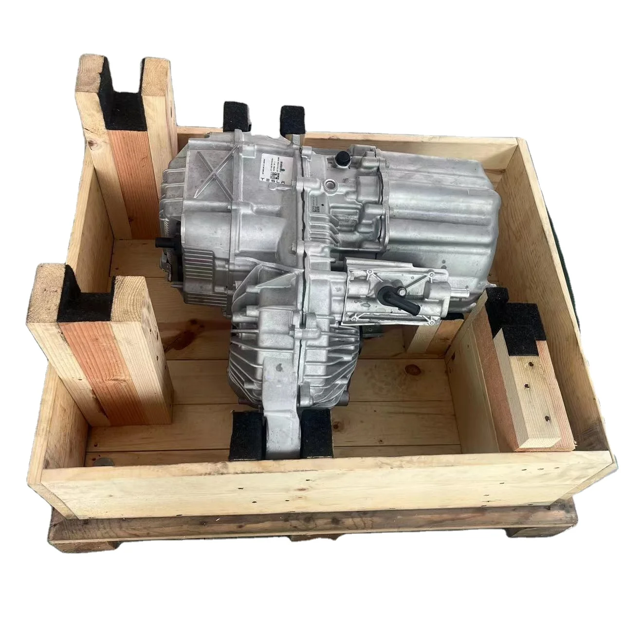 

Б/у синхронный двигатель с постоянными магнитами для Tesla Model S X 2012-2017, задний приводной узел с двумя двигателями, 310 кВт, 103700000F, OEM