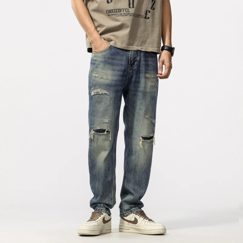 

BYCL A909American high street hole hanging rotten car flower abrasion nostalgia heavy craft wash fashion trend men's jeans