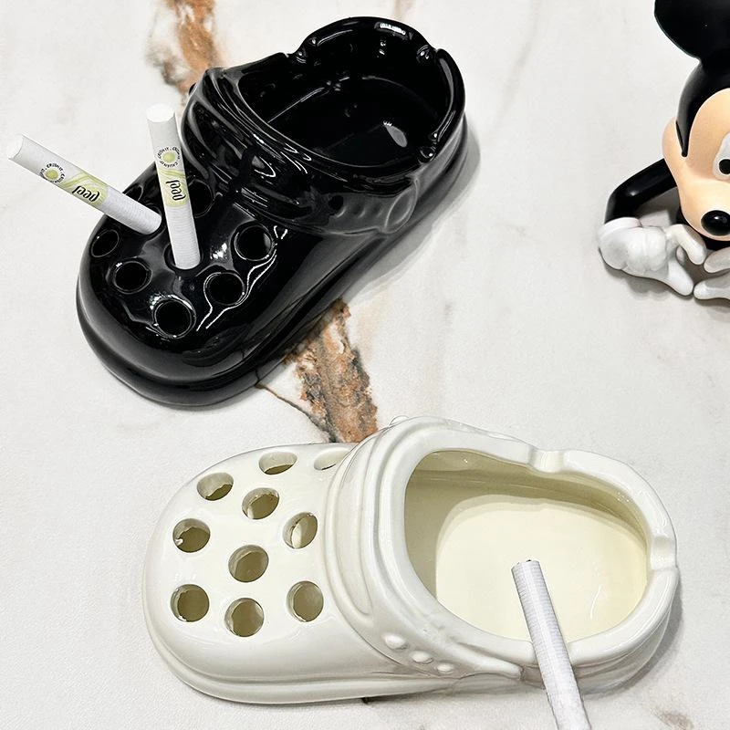 Creative Clogs Ceramic Cigarette Ashtray, Cute Tabletop Portable Smokeless AshTray for Indoor Office Cool Cigar Ashtray