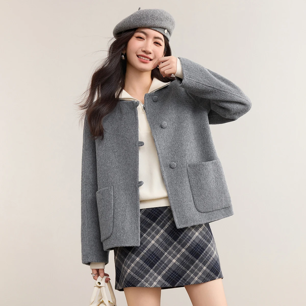 

SENTUBILA женские полушерстяные пальто 2025, зимнее однобортное пальто с круглым вырезом, терморазноцветные женские куртки W54OG8758