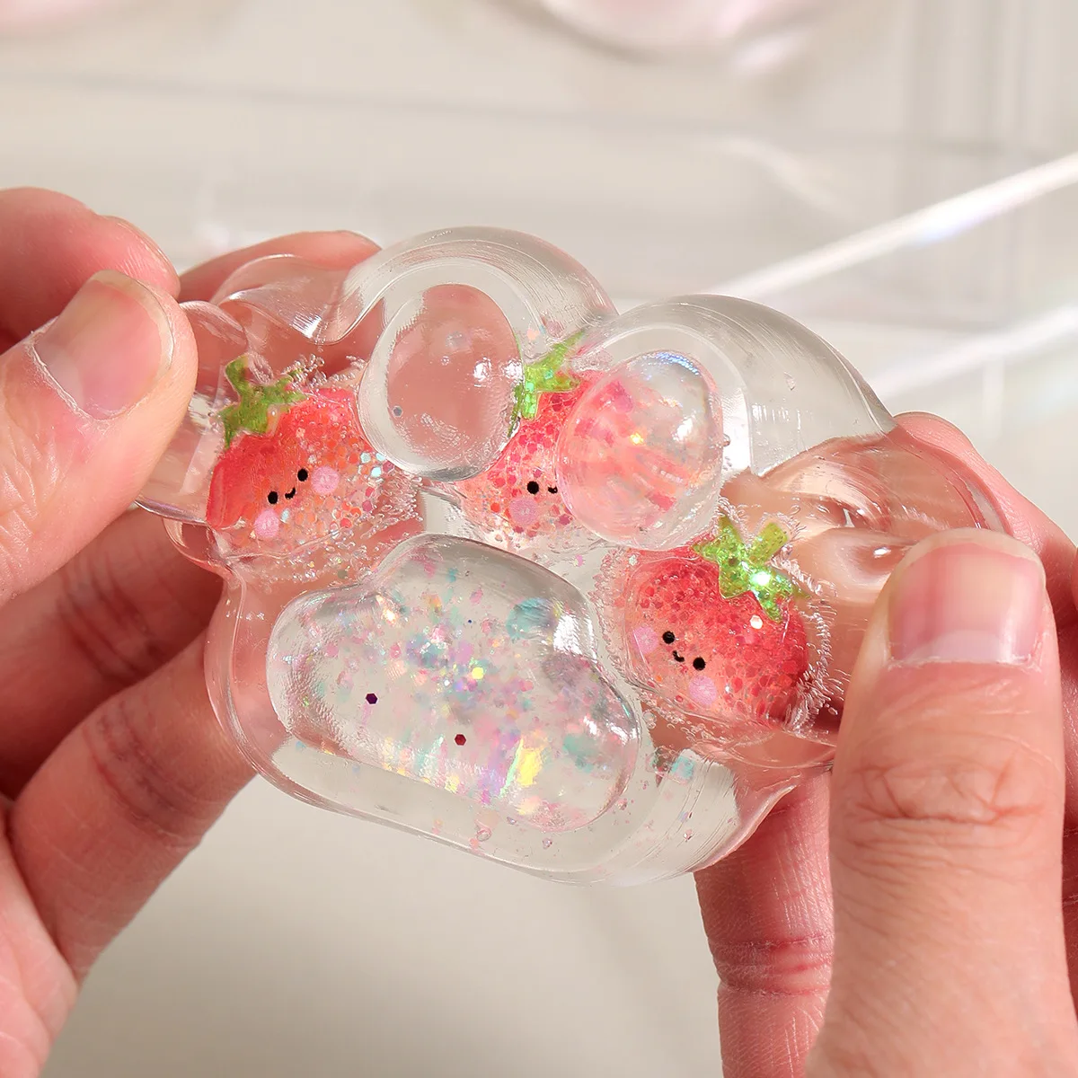 1pcs Transparent Glitter Cat Paw Squeeze Fidget Toy Soft Slow Rebound Stress Relief Pinch Decompression Artifact Creative Gift