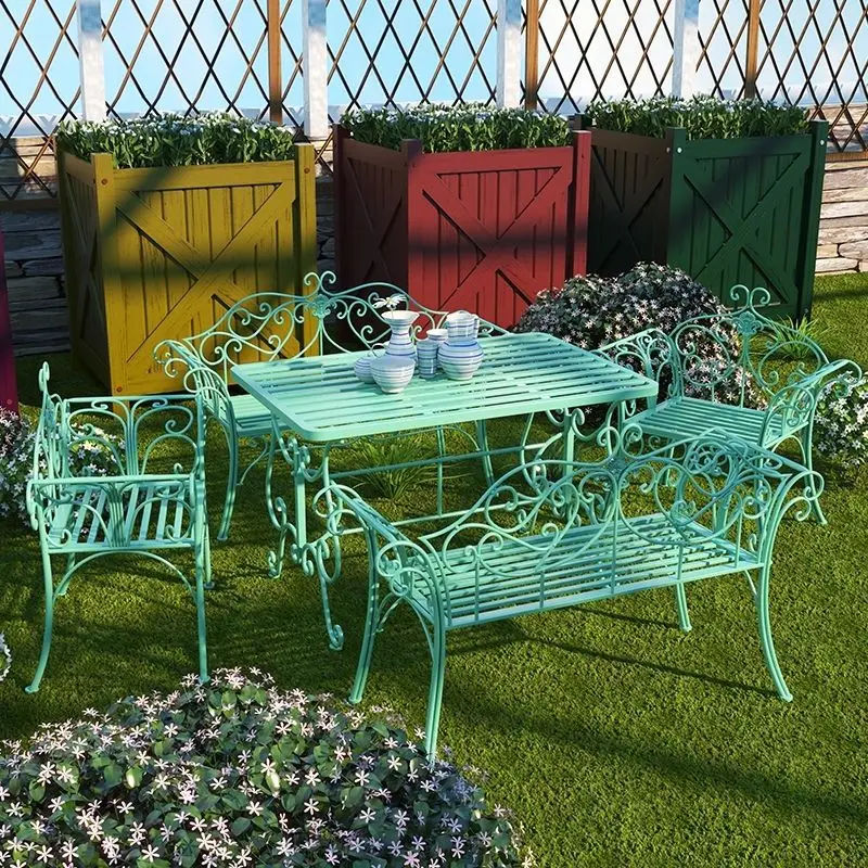 European wrought iron outdoor milk tea shop metal tables and chairs rooftop open-air courtyard garden leisure balcony dining
