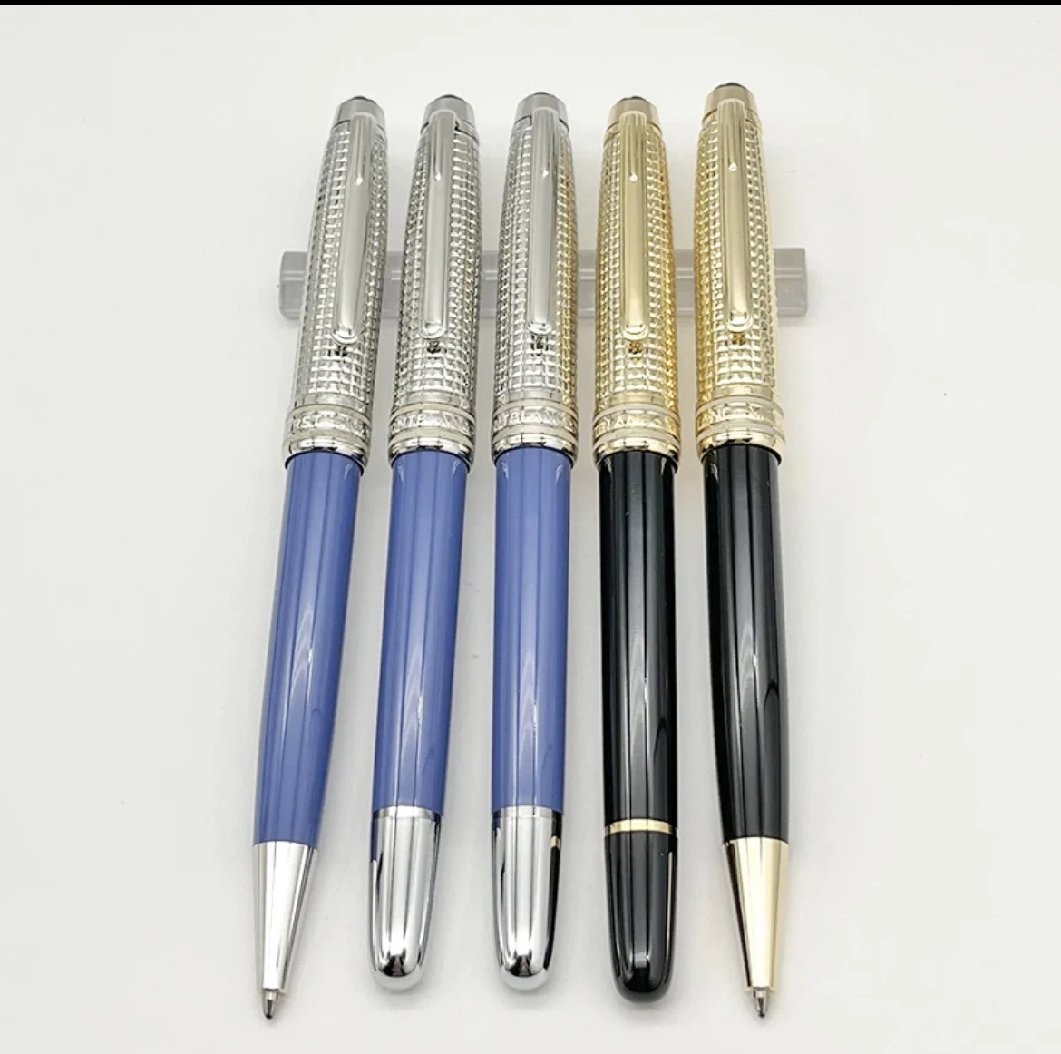 

Ограниченная серия, темно-синий серебряный колпачок, высококачественная шариковая ручка-роллер MB, письменные офисные принадлежности с серийным номером
