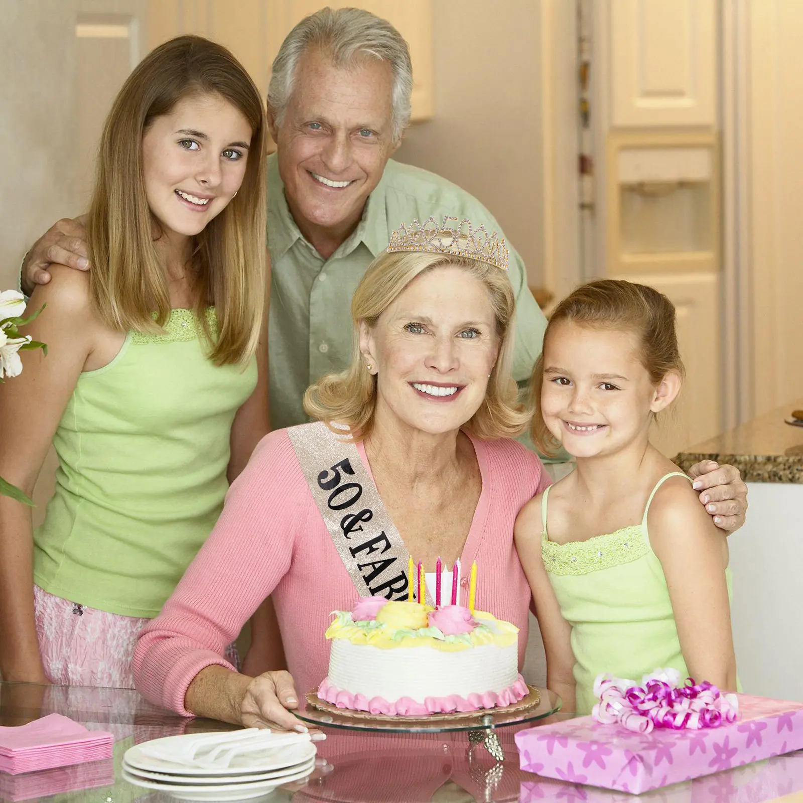 

2Pcs Birthday Party Sash Set Letter Design Crown Hair Hoop Comfortable Wear Shiny Party Headdress Birthday Celebration Supplies