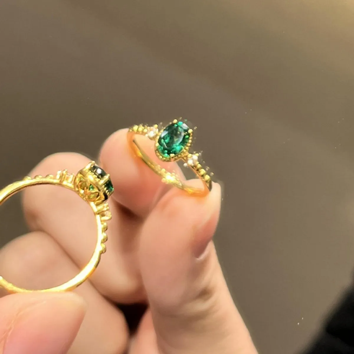 

Light luxury oval green gemstone rings for women classic and simple ring adjustable parties daily commuting jewelry gifts