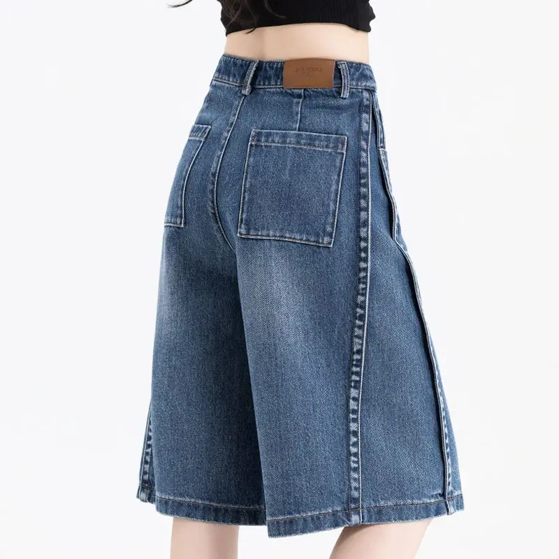 جينز صغير رفيع عالي الخصر للنساء مقاس كبير فضفاض مستقيم جديد خمس نقاط سروال رفيع جودة عالية ومستوى مظهر عالي