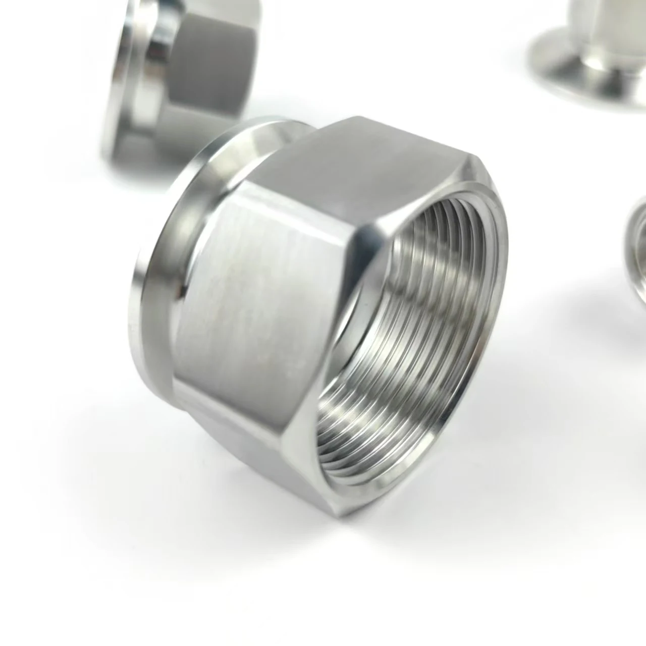 1/2 1/4 3/4 Npt Female Adapter Sanitary Stainless Steel Tri Clamp SS304 Pipe Fitting 25.4 50.5 64mm Homebrew Adapter