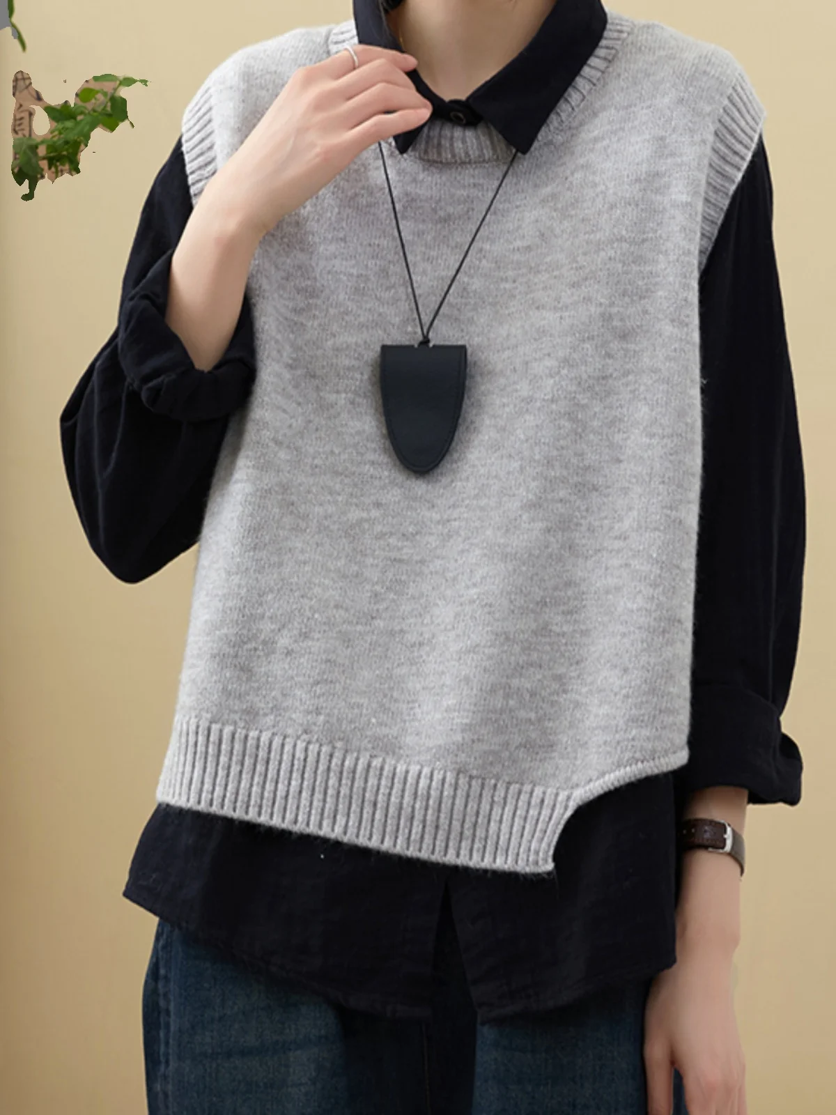 سترة نسائية محبوكة سترة علوية غير متناظرة بطبقات فضفاضة سترة كتف وسادة شتوية للتنقل Sle مستديرة Ne