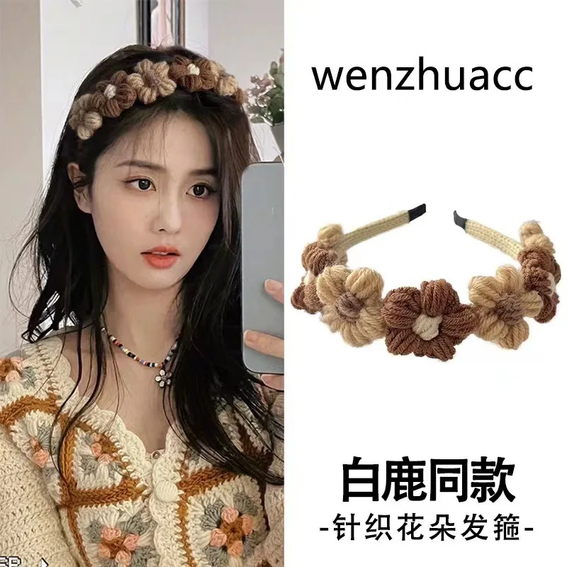 

Sweet Floral Knitted Headband Non Slip Hair Hoop for Women Girls Daily Wear Autumn Winter