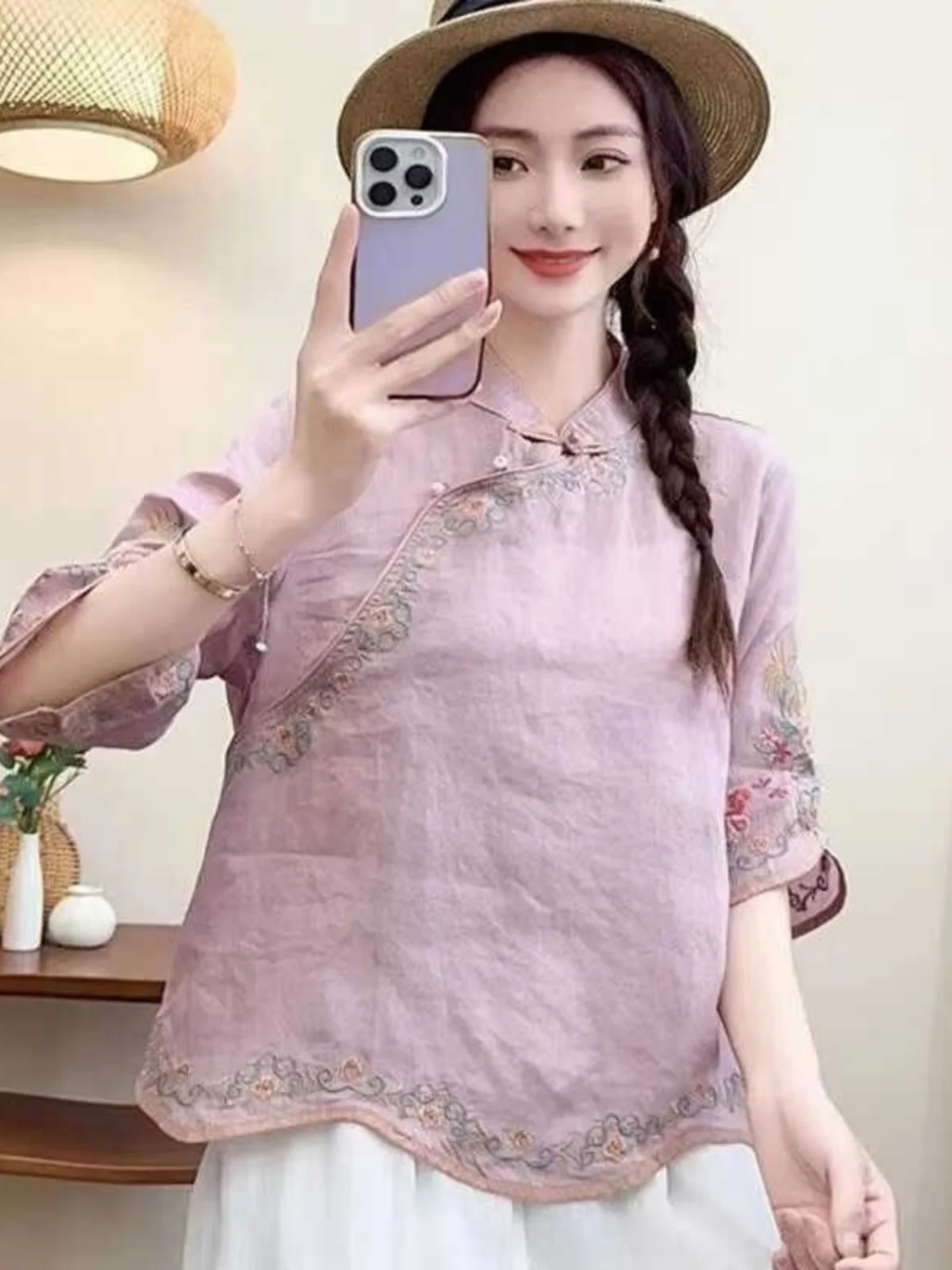 

Новинка лета: Женская художественная ретро-рубашка из хлопка и льна с вышивкой в китайском стиле, на пуговицах, для чаепития, модная.