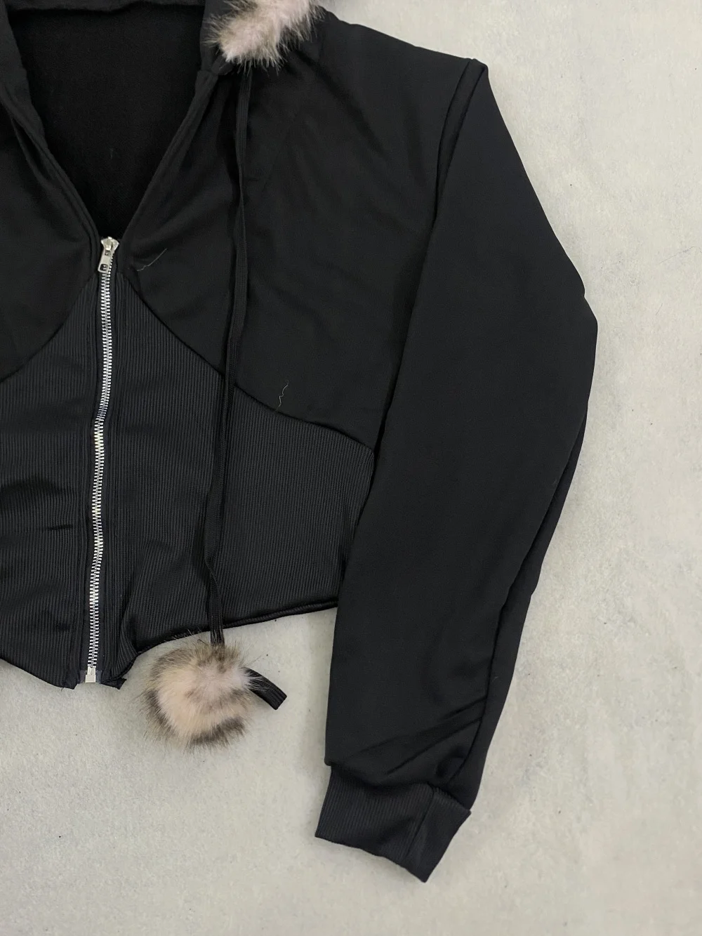 2026 new plush edge hooded zipper short style fur ball drawstring long sleeved jacket Y2K spicy girl casual trend ins versatile - view 5