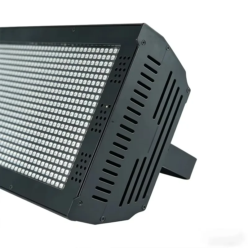 

960pcs LED 8-segment RGBW DMX512 controls stage strobe lights