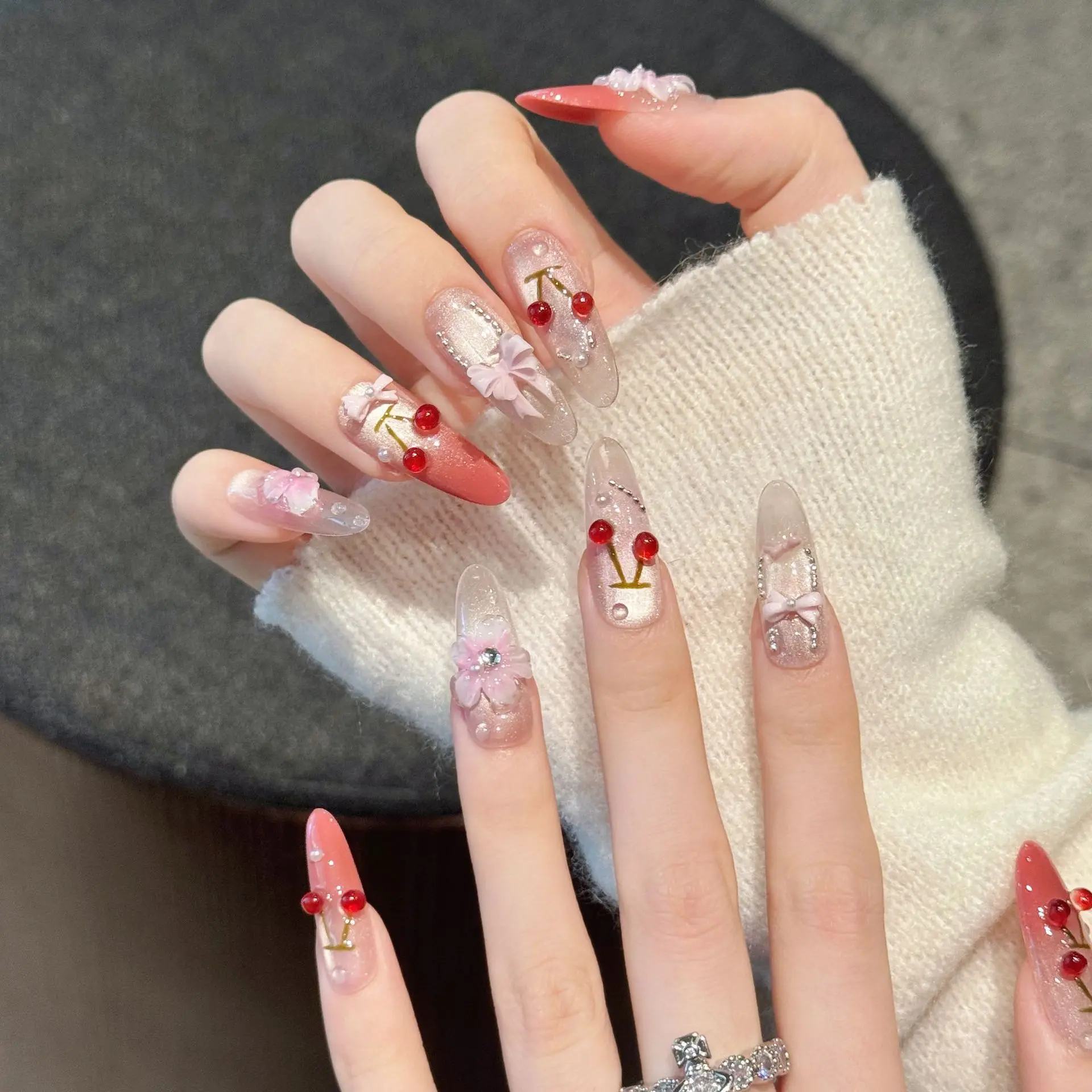 10Pcs Cherry Cute Nails Tips Sweet Bow with Diamond Design Press on Fake Nails Art Reusable Round Head Red Gradient False Nail