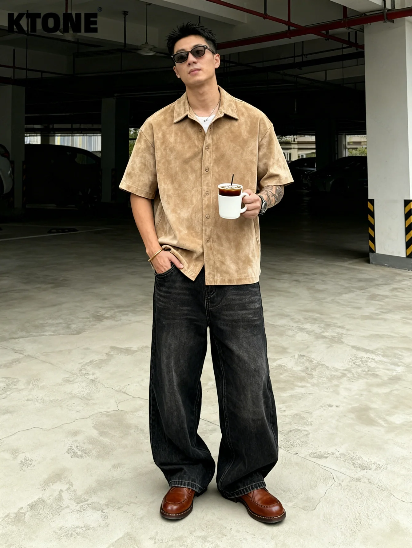 

Light Retro Black Baggy Jeans Drip Y2K For Dating Original For Man Casual Trousers No accessories or belts included