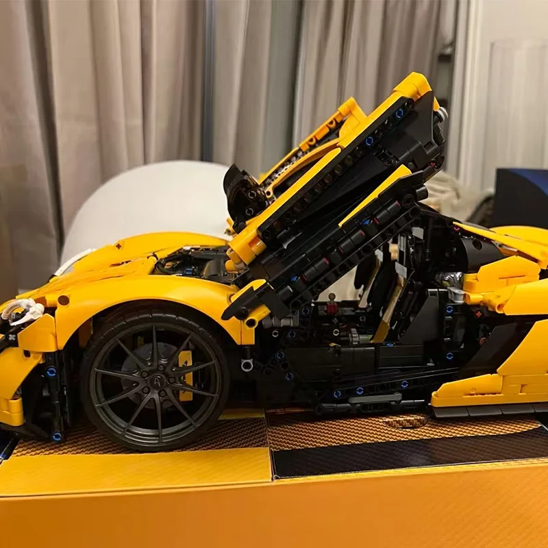 3893Pcs Technical Building Blocks P1 Super Racing Car 1:8 Sports Car Bricks Toys Set Model 42172 Ornament Kids Gifts Boys Toys