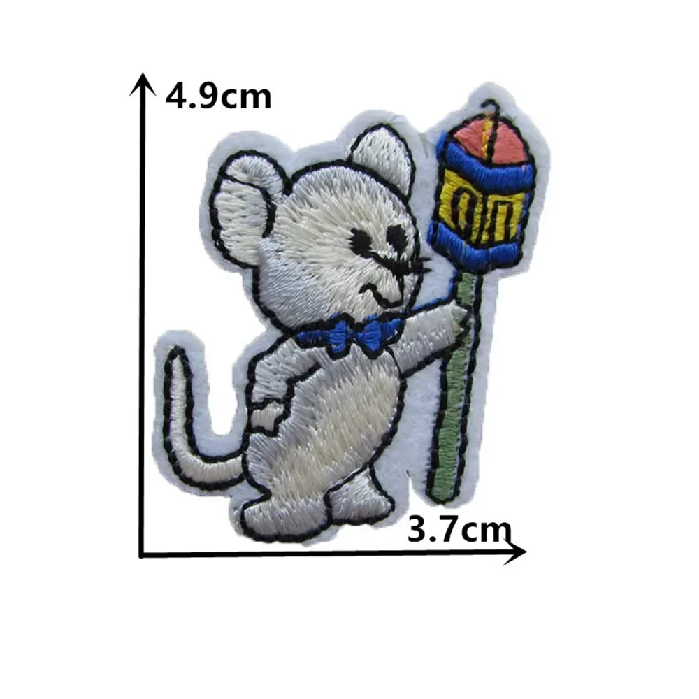 Single sale 1 pcs animal embroidery hot melt adhesive ironing can be sewn on clothing for decoration clothing patch