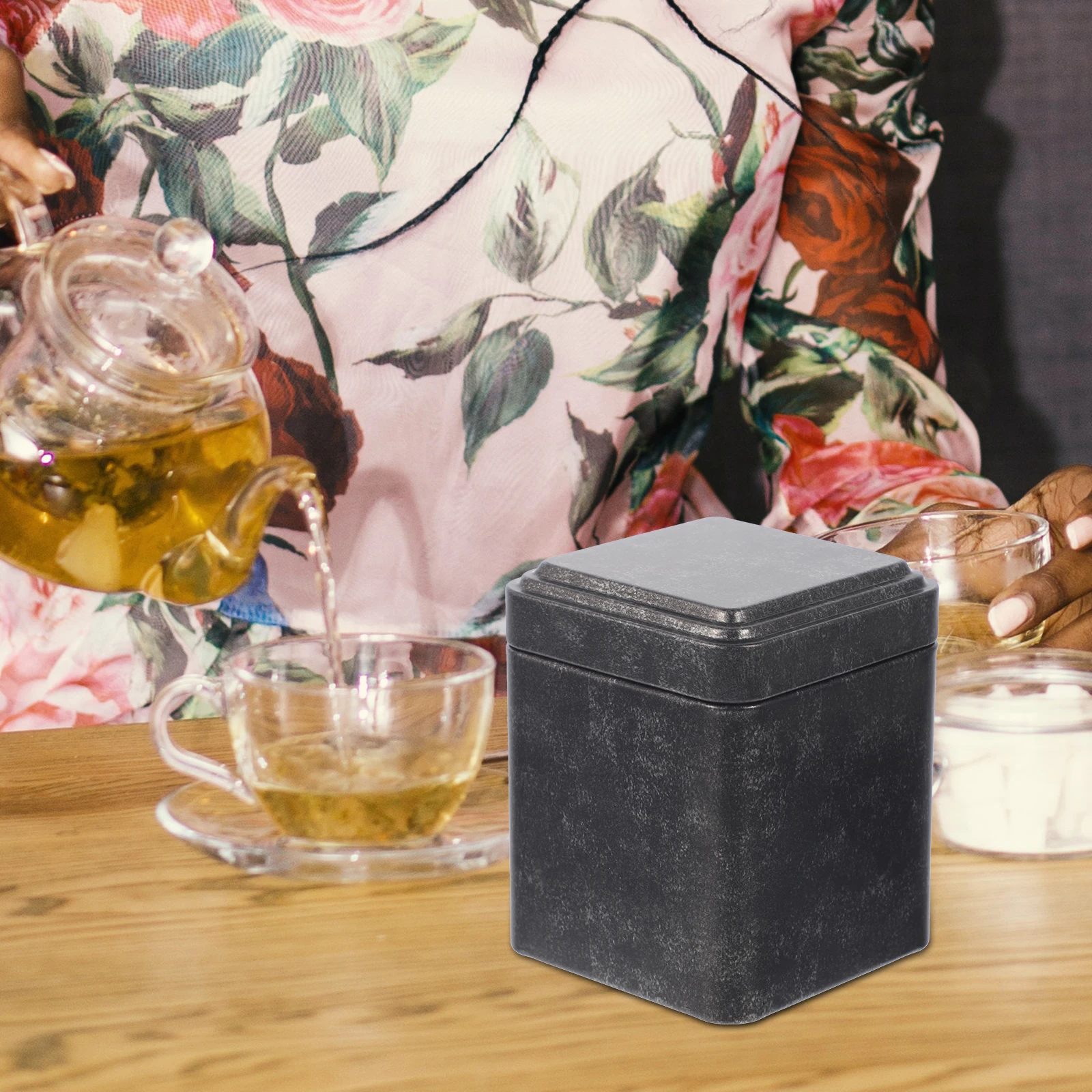 

4pcs Candy Gift Box Tea Storage Jars Canisters with Lid Container for Sugar Tea Coffee Spice Cookie Tins Lids
