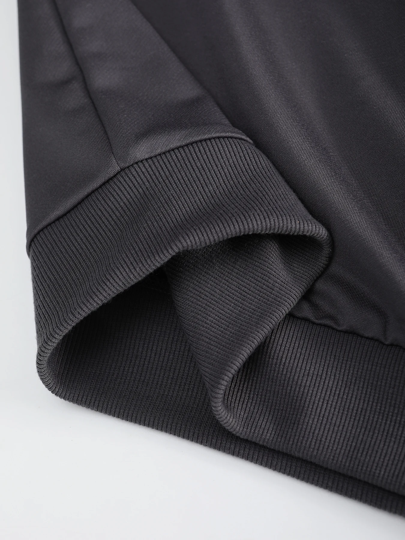 Men's Two-Piece Set with a Half-Zip Sweatshirt and Jogger Pants, Dark Gray Solid Color Business Casual Sports Suit, Simple and Versatile Everyday Comfortable Men's Outfit Set view 5