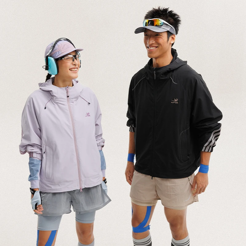 

Couple Reflective Strip Sport Coat Men Women Outdoor Loose Casual Techwear Hooded Jacket Korean Fashion Streetwear Outerwear