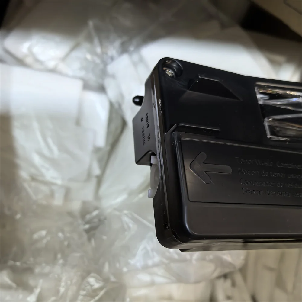 

1X 008R13061 Бутылка для отработанного тонера для Xerox WorkCentre WC 7425 7428 7435 7525 7530 7535 7545 7556 7830 7835 7840 7845 7855 7970