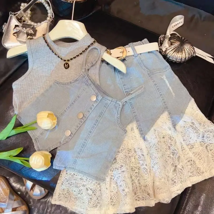 

Girls' Summer 3-piece Set New Children's Fashion Camisole Vest Top Lace Patchwork Denim Skirt Set