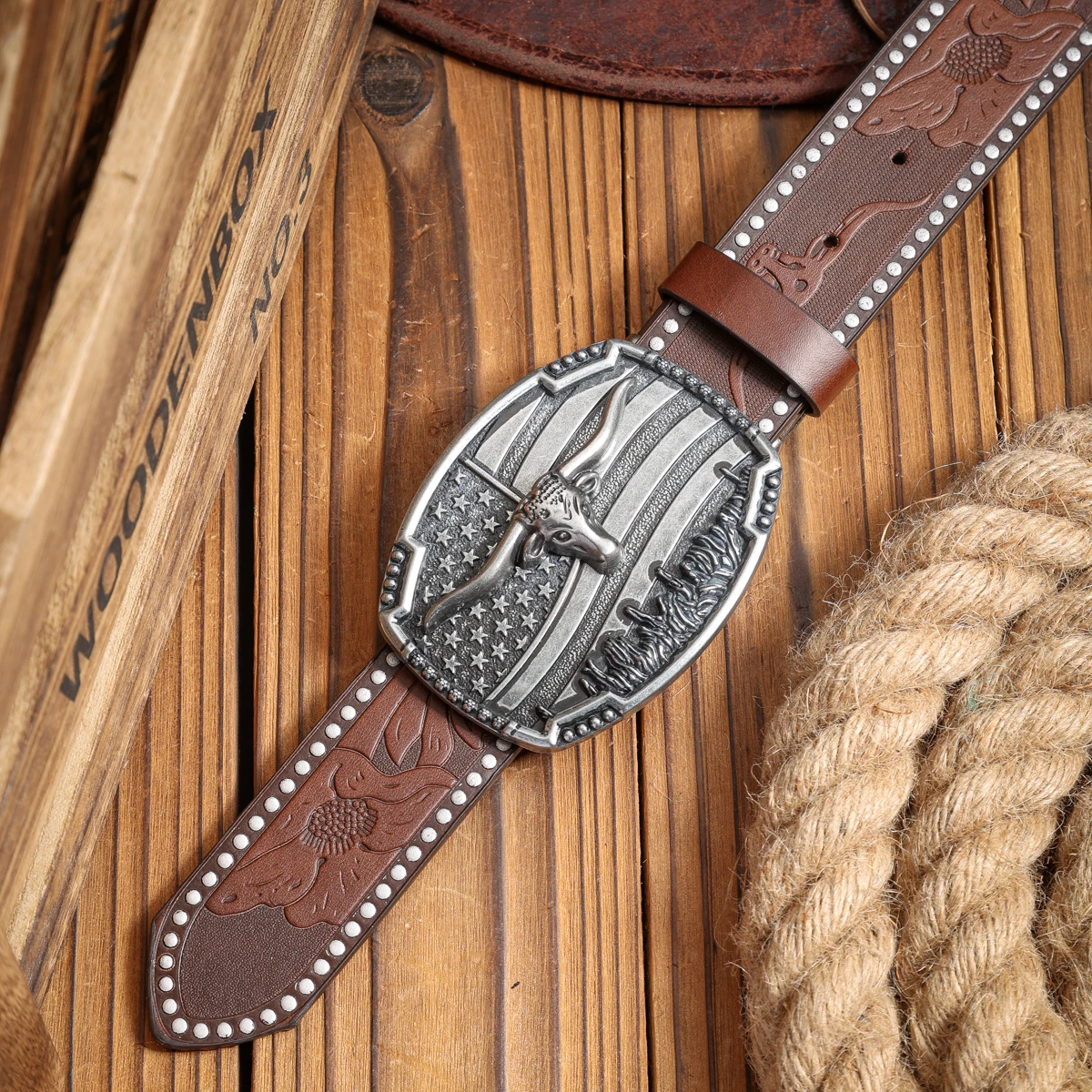Ein PU-Gürtel für Damen und Herren, der den Stil von Western-Denim und Retro vereint, ist perfekt für alltägliche Freizeitausflüge. – Detail 10