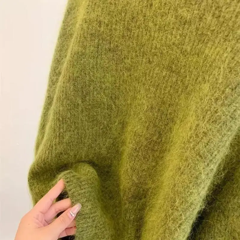 

Soft and Sticky Green Sweater Woman Autumn Winter Vibes Loose Tops Keep Warm Thicken Pullover Round Neck Solid Color Knitwear