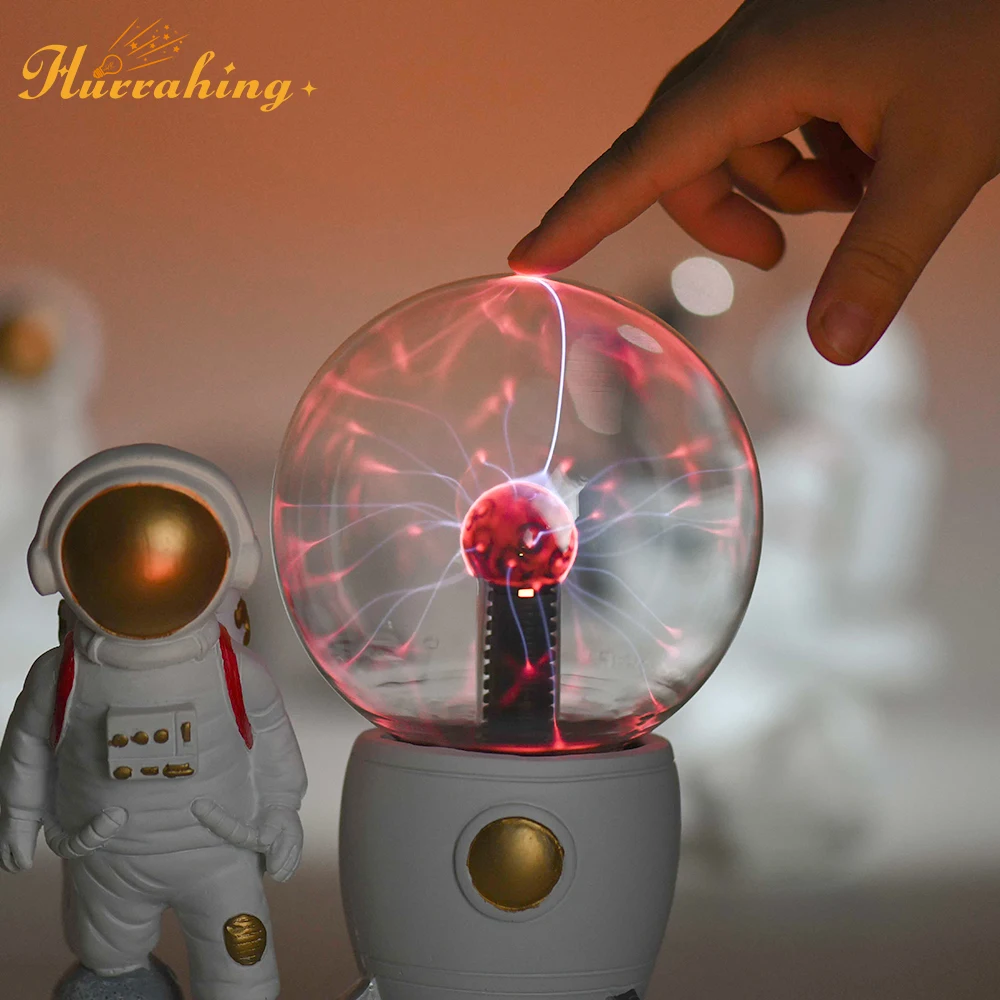 Astronaut stehend Plasma Ball Licht, 4 Zoll Glaskugel, Touch Sensing, Wissenschaft Erleuchtung, coole Innendekoration Ornamente