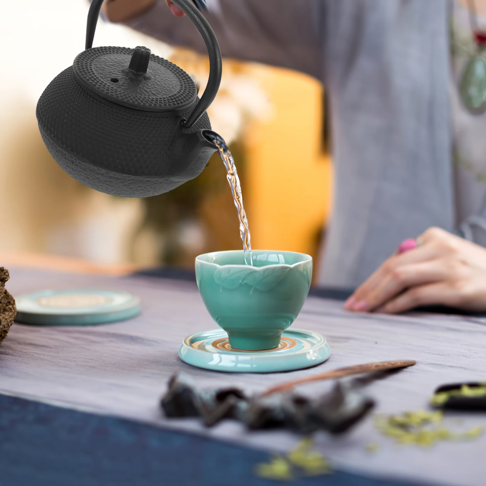 

Black Cast Iron Teapot Small Metal Kettle for Home Travel Chinese Style Tea Making Pot Anti Scald H Smooth Surface Easy Clean