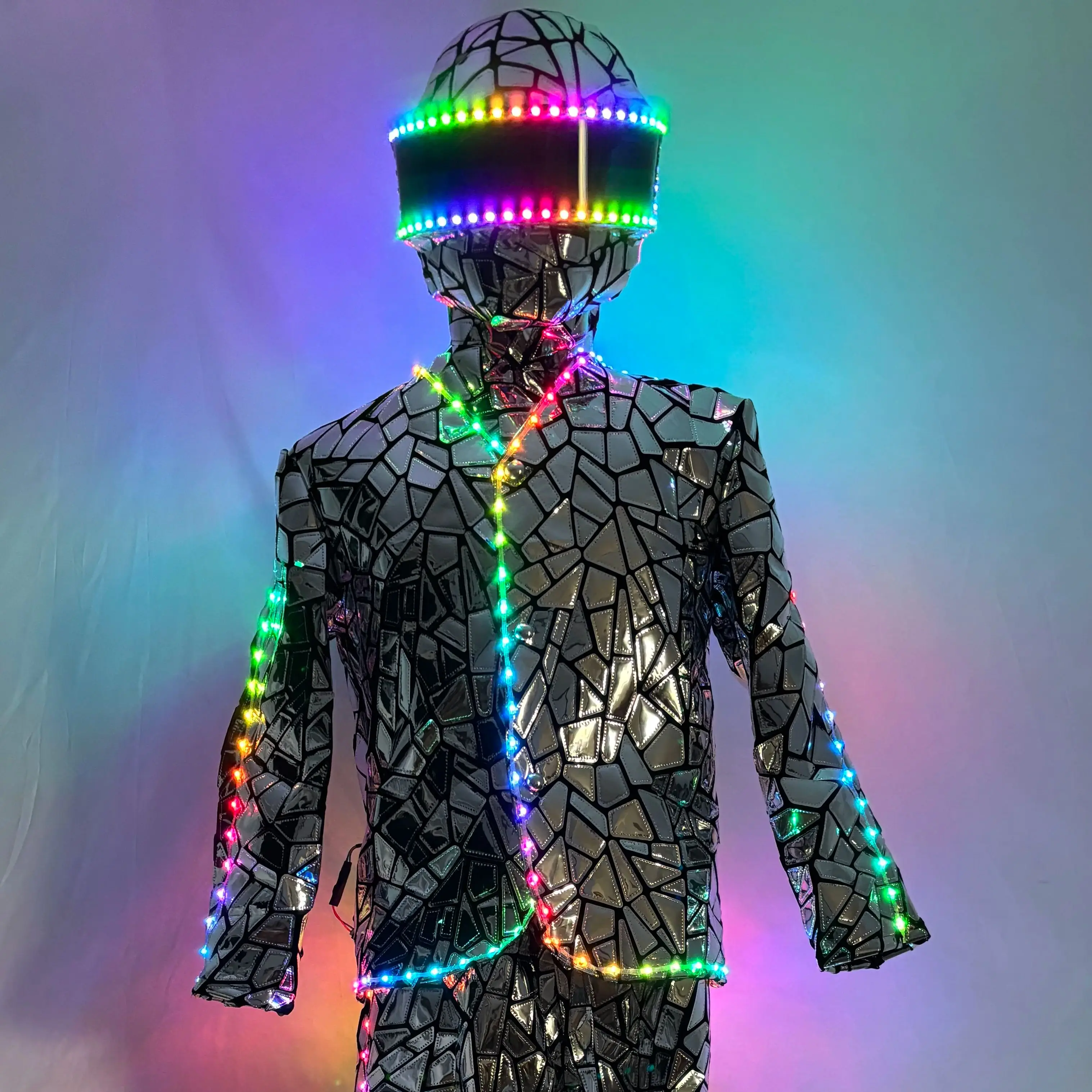 

Светодиодный костюм робота на ходулях, многоцветный дизайнерский костюм с геометрической лазерной вышивкой и блестками для особых случаев