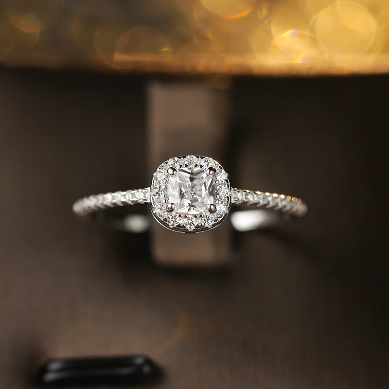 Classic and Versatile Authentic S925 Silver Small Sugar Zirconia Full Diamond Ring, Fashionable and Simple