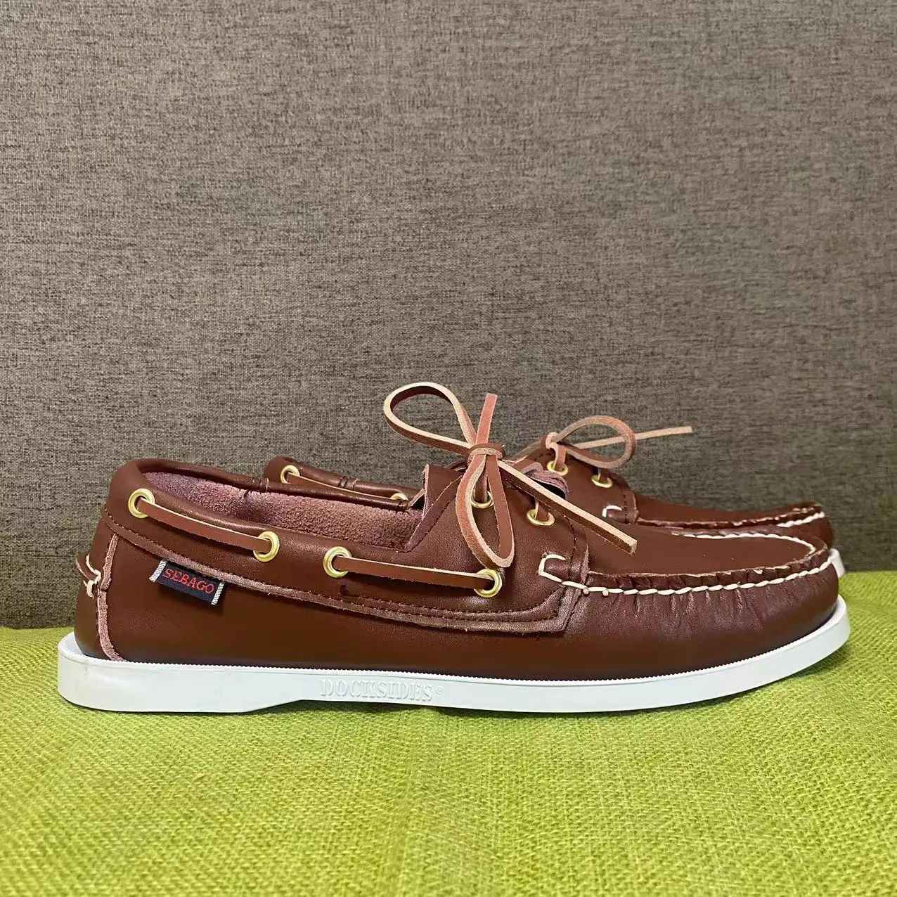 

Sebago Mens Designer Shoes Men Genuine Leather Docksides Classic Boat Shoes For Homme Femme BB23